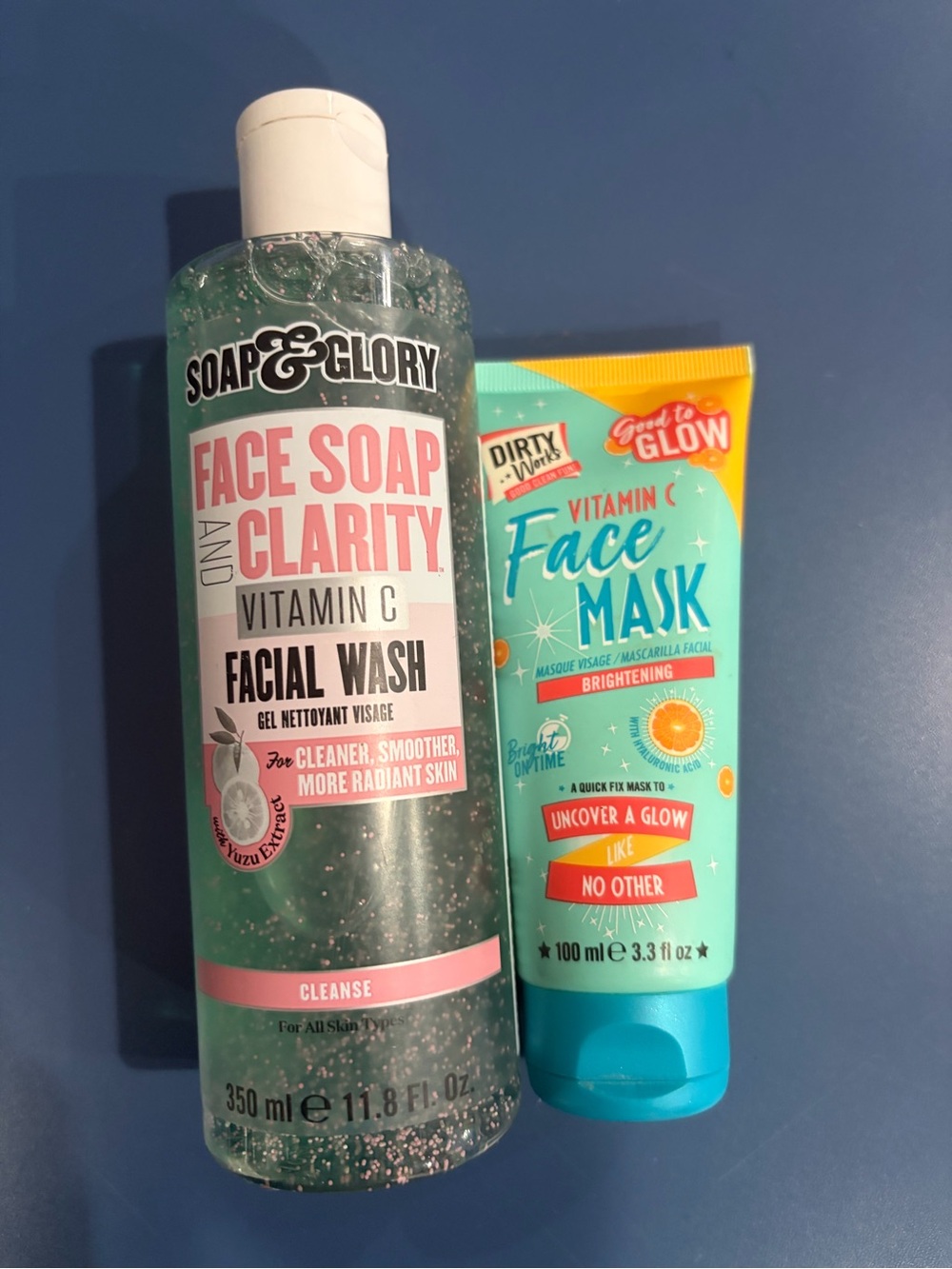 Vitamin C facial wash and face masks. - Picture 2 of 2